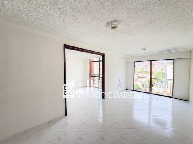Apartamento de 3 alcobas en venta en Cañaveral, Floridablanca, 92 m² · foto 2 de 15