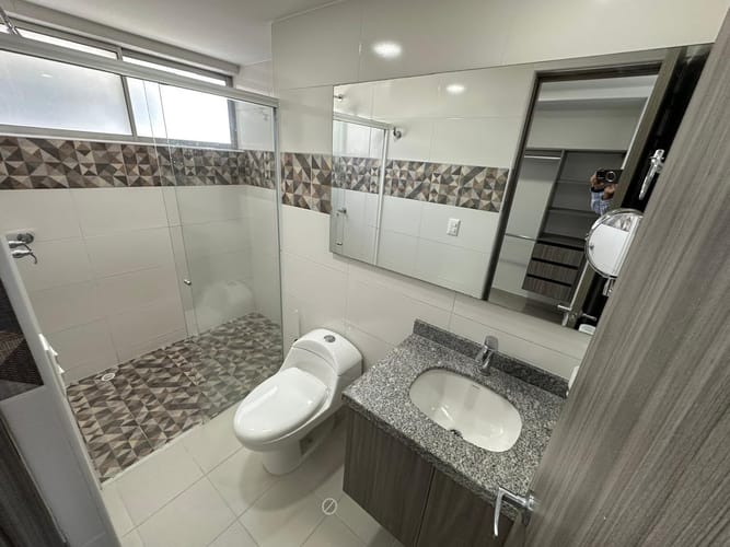 Apartamento de 2 alcobas en venta en Centro, Bucaramanga, 66 m² · foto 9 de 13