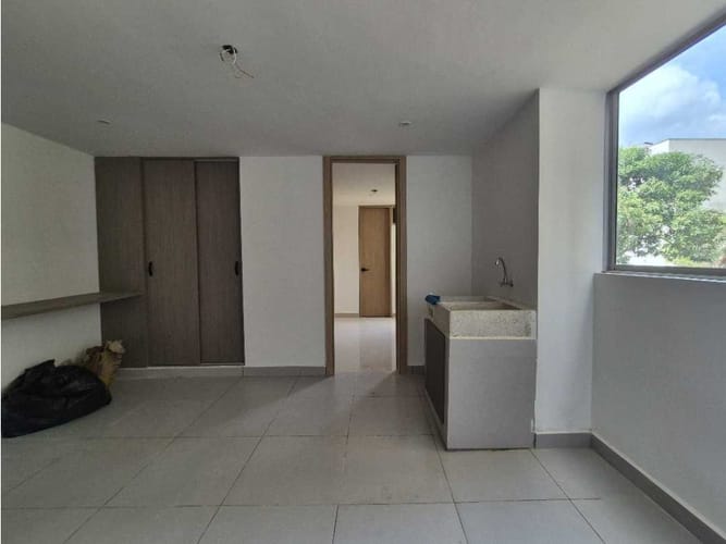 Apartamento de 3 alcobas en venta en El Castillo, Barranquilla, 253 m² · foto 4 de 23