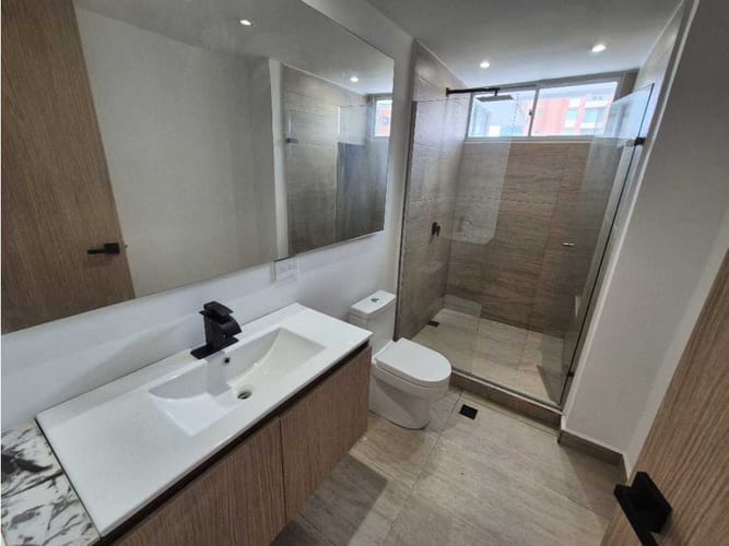 Apartamento de 3 alcobas en venta en El Castillo, Barranquilla, 253 m² · foto 16 de 23