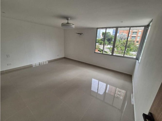 Apartamento de 3 alcobas en venta en El Castillo, Barranquilla, 253 m² · foto 18 de 23