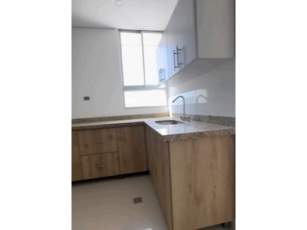 Apartamento en venta en Rodadero Sur, Santa Marta · foto 5 de 22