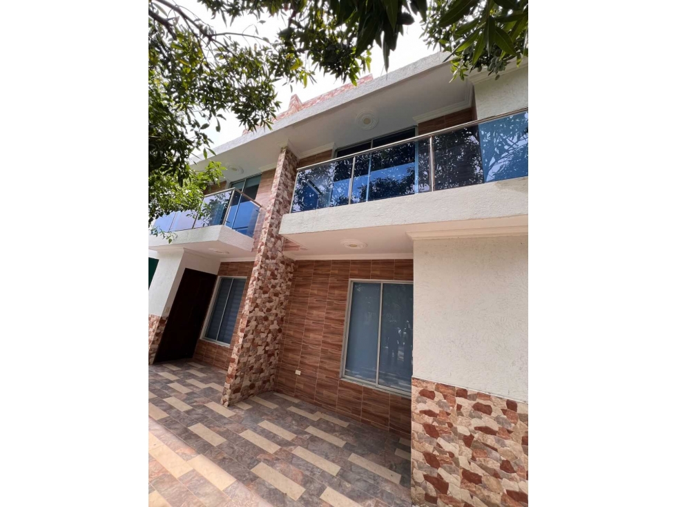 Casa en venta en Los Cardonales, Santa Marta · foto 2 de 24