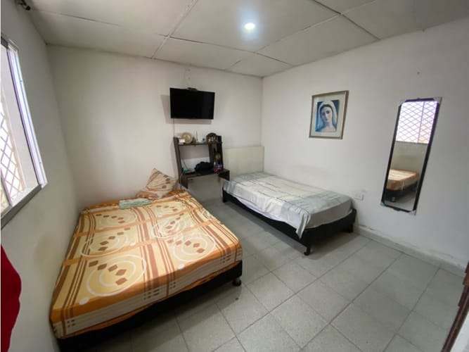 Casa de 5 alcobas en venta en Ciudad Jardin, Barranquilla, 300 m² · foto 12 de 13