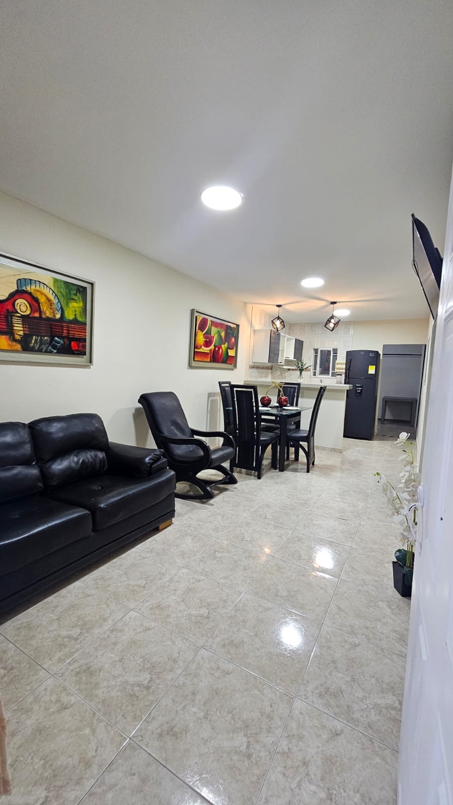 Apartamento en venta en Urbanizacion Curinca, Santa Marta · foto 2 de 11