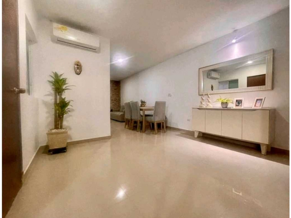 Casa en venta en Galicia, Santa Marta · foto 5 de 12