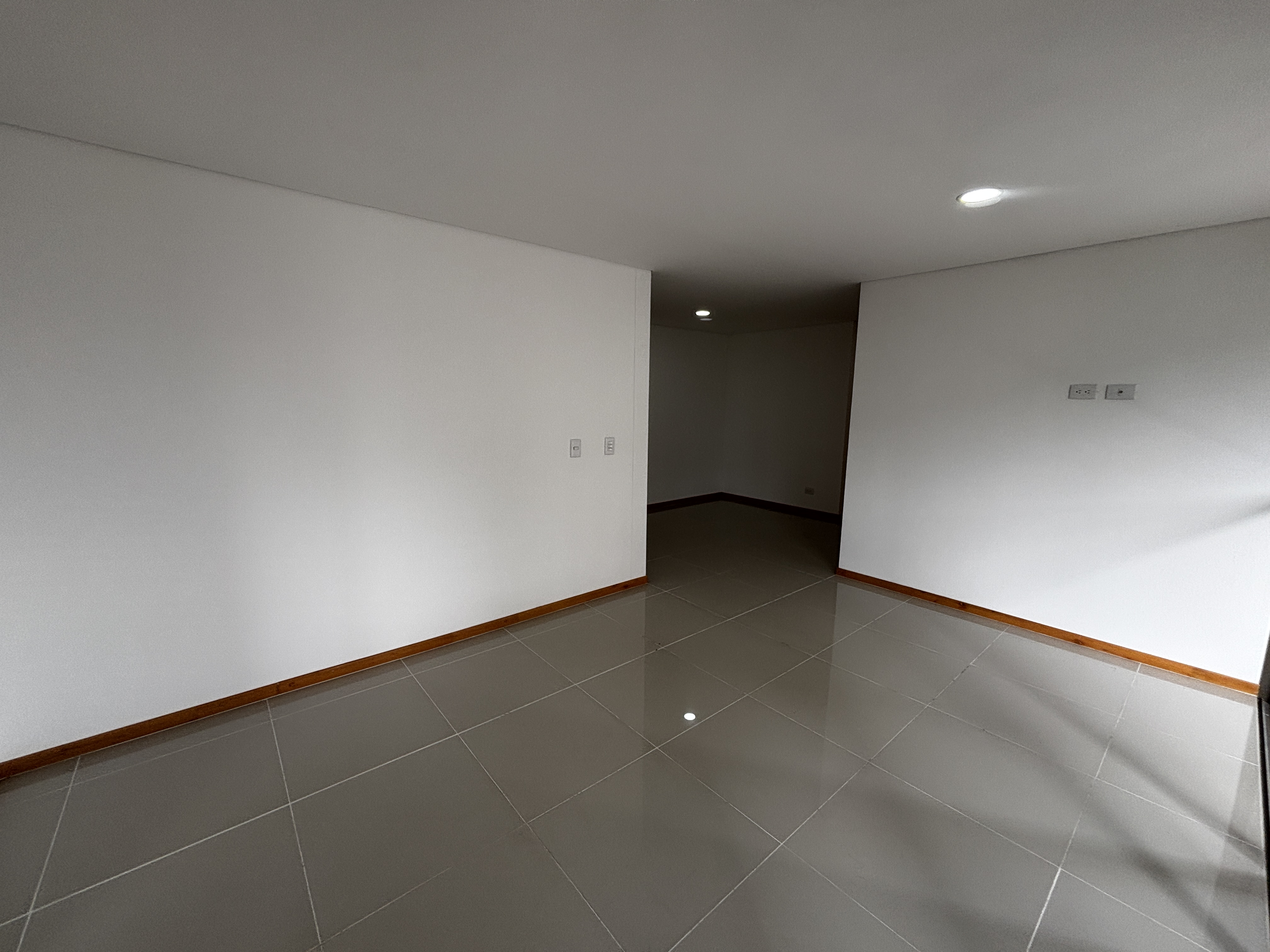 Apartamento en venta en Cañaveralejo, Sabaneta · foto 3 de 16