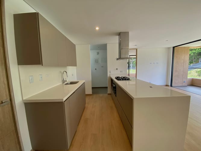 Apartamento de 2 alcobas en arriendo en Santa Elena, El Retiro, 84 m² · foto 4 de 18