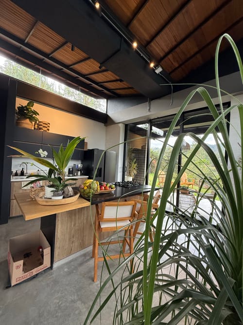 Casa de 4 alcobas en arriendo en Santa Elena, El Retiro, 231 m² · foto 3 de 13