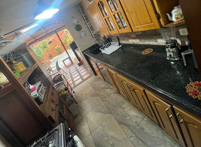 Casa de 5 alcobas en venta en Cristobal, Medellín, 120 m² · foto 5 de 24