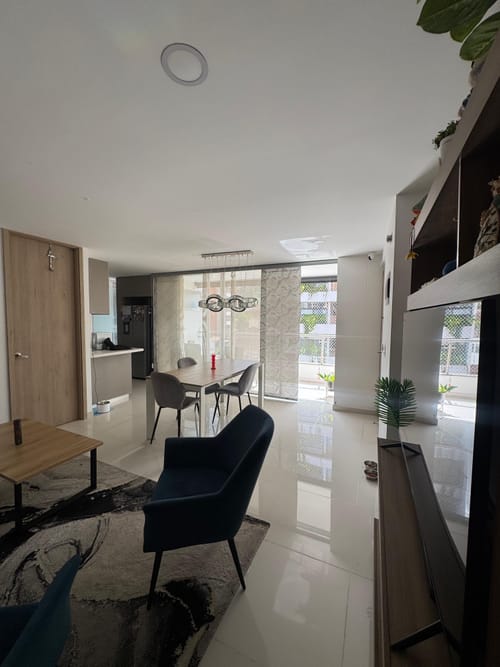 Apartamento de 3 alcobas en arriendo en Las Acacias, Medellín, 96 m² · foto 6 de 23