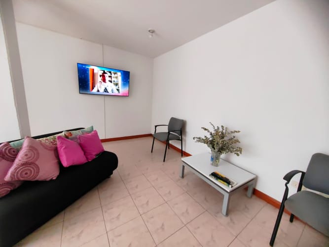 Apartamento de 3 alcobas en venta en El Carmen De Viboral, El Carmen de Viboral, 98 m² · foto 2 de 13