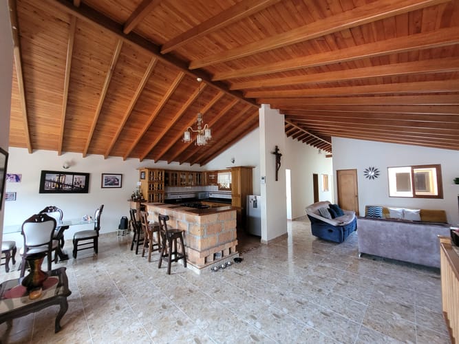 Casa de 4 alcobas en venta en El Porvenir, Rionegro, 174 m² · foto 2 de 23
