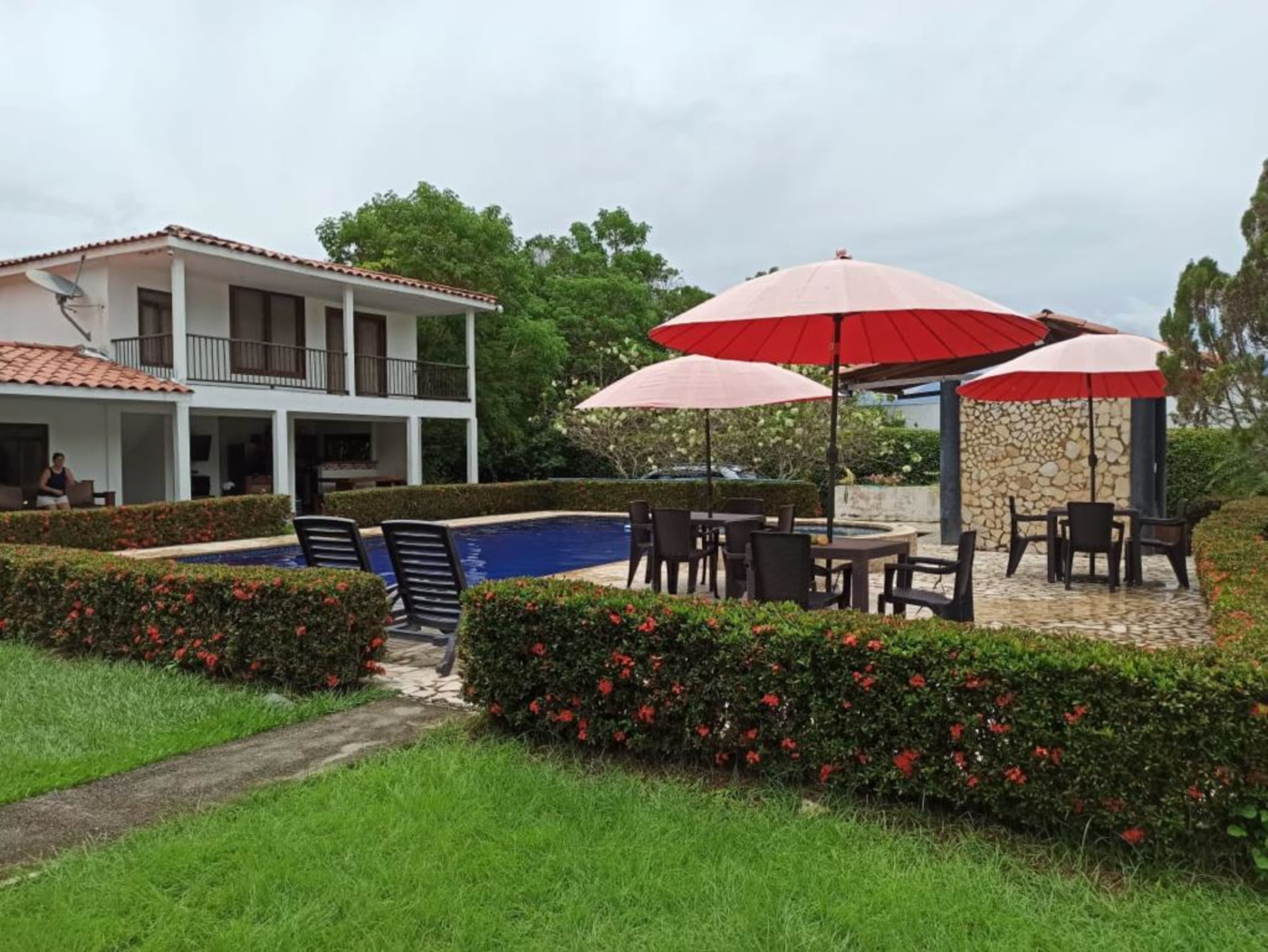 5BR Country House in Obregon (400 m²) for Sale - 2