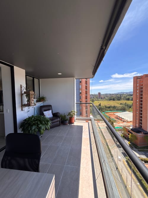 Apartamento de 3 alcobas en venta en Santa Ana, Rionegro, 96 m² · foto 3 de 19