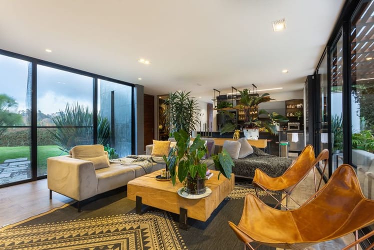Casa de 4 alcobas en venta en Vía Las Palmas, Envigado, 300 m² · foto 6 de 16