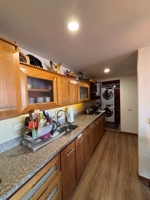 Apartamento de 3 alcobas en venta en Santa Ana, Rionegro, 175 m² · foto 2 de 24