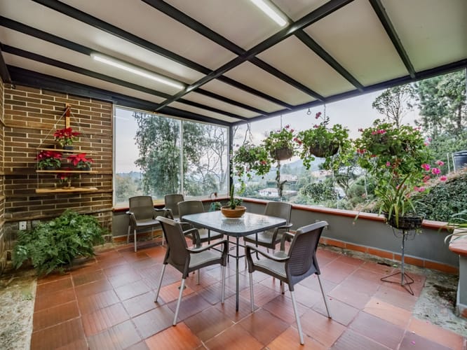 Casa de 7 alcobas en venta en Vía Las Palmas, Envigado, 407 m² · foto 15 de 24