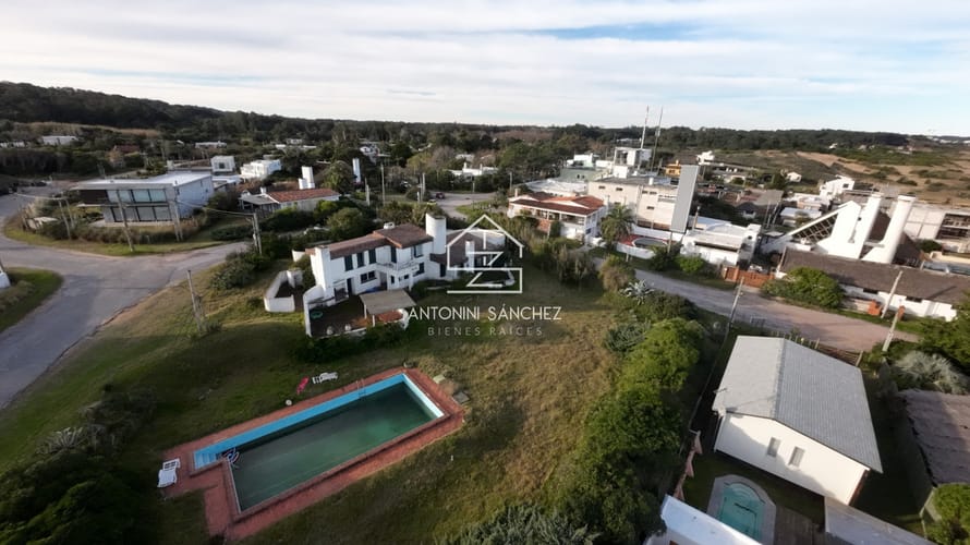 Foto 2 de 7