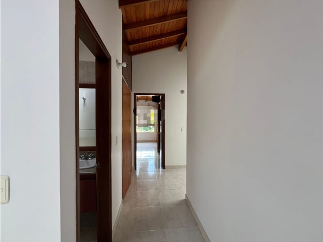 Casa de 3 alcobas en venta en Loma Del Esmeraldal, Envigado, 187 m² · foto 8 de 24