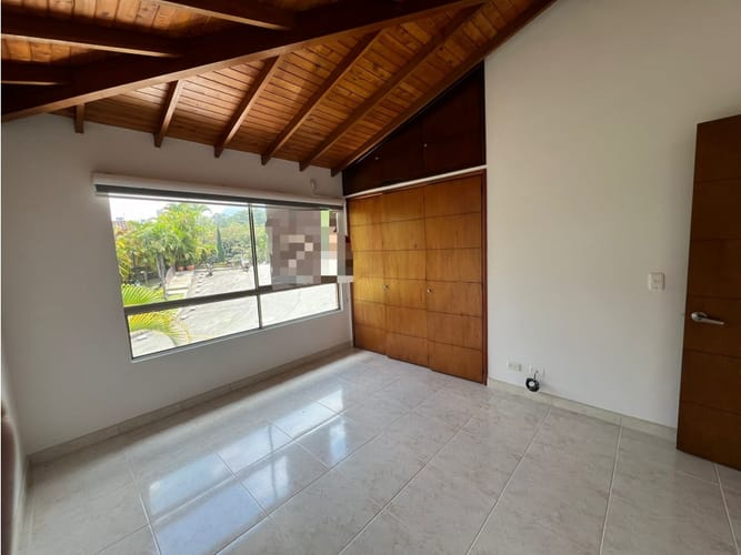 Casa de 3 alcobas en venta en Loma Del Esmeraldal, Envigado, 187 m² · foto 9 de 24