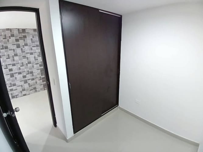 Apartamento de 2 alcobas en arriendo en Ciudadela Villamil, Girón, 45 m² · foto 22 de 24