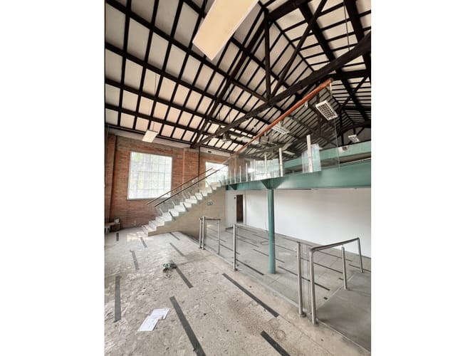 Local en venta en Chipichape, Cali, 185 m² · foto 8 de 12