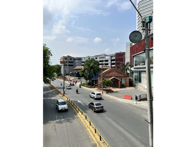 Local en venta en Chipichape, Cali, 185 m² · foto 11 de 12
