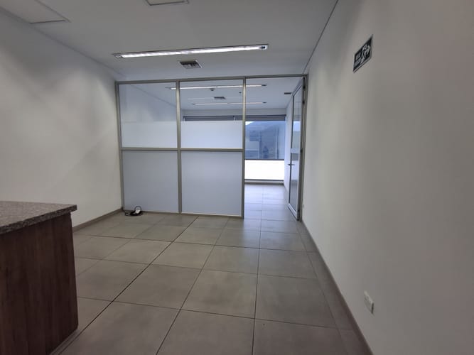 Oficina en arriendo en Chipichape, Cali, 37 m² · foto 10 de 10
