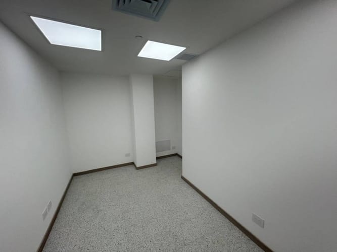 Consultorio en arriendo en San Diego, Medellín, 37 m² · foto 3 de 13