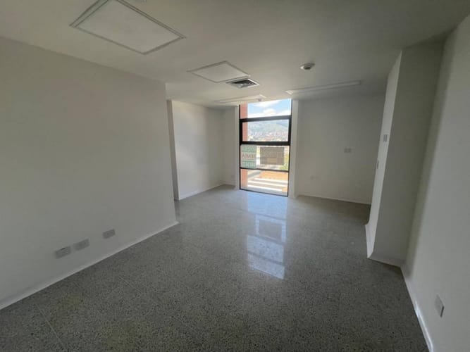 Consultorio en arriendo en San Diego, Medellín, 37 m² · foto 8 de 13