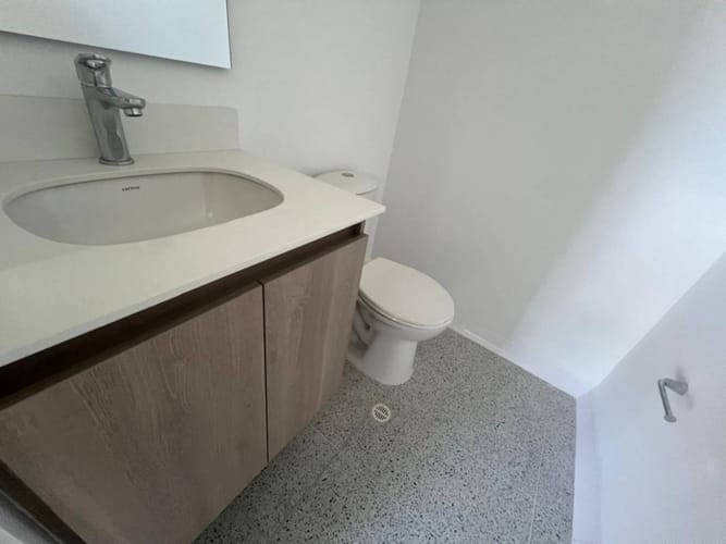 Consultorio en arriendo en San Diego, Medellín, 37 m² · foto 13 de 13