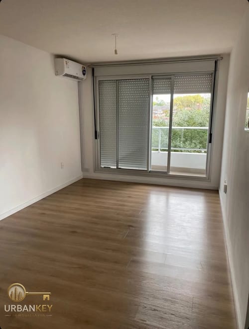 ALQUILER APARTAMENTO 1 DORMITORIO CON BALCÓN EDIFICIO CON LAVADERO EN MALVIN · Foto 4