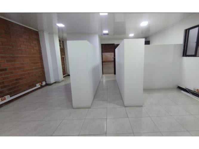 Bodega en arriendo en Mayorca, Sabaneta, 800 m² · foto 2 de 7