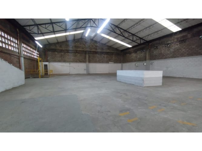 Bodega en arriendo en Mayorca, Sabaneta, 800 m² · foto 5 de 7