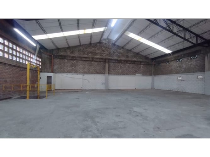 Bodega en arriendo en Mayorca, Sabaneta, 800 m² · foto 7 de 7