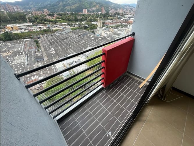 Apartamento de 2 alcobas en arriendo en Entre Amigos, Sabaneta, 67 m² · foto 7 de 18