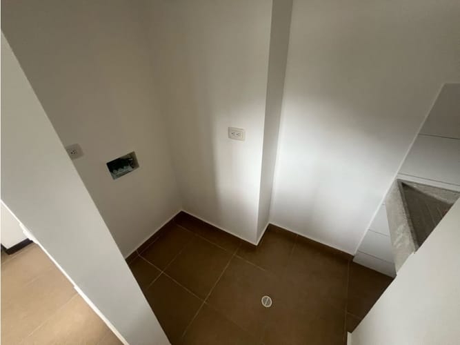 Apartamento de 2 alcobas en arriendo en Entre Amigos, Sabaneta, 67 m² · foto 9 de 18