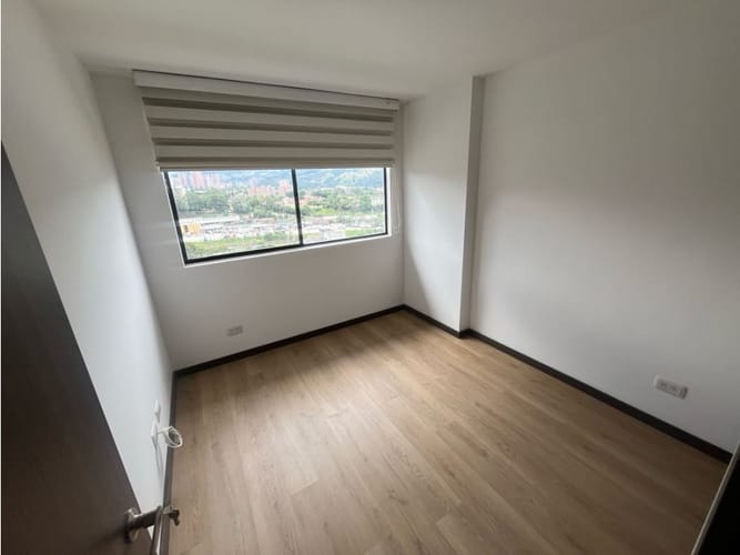 Apartamento de 2 alcobas en arriendo en Entre Amigos, Sabaneta, 67 m² · foto 15 de 18