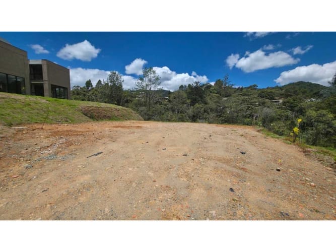 Lote en venta en Las Palmas, Envigado, 244 m² · foto 5 de 11