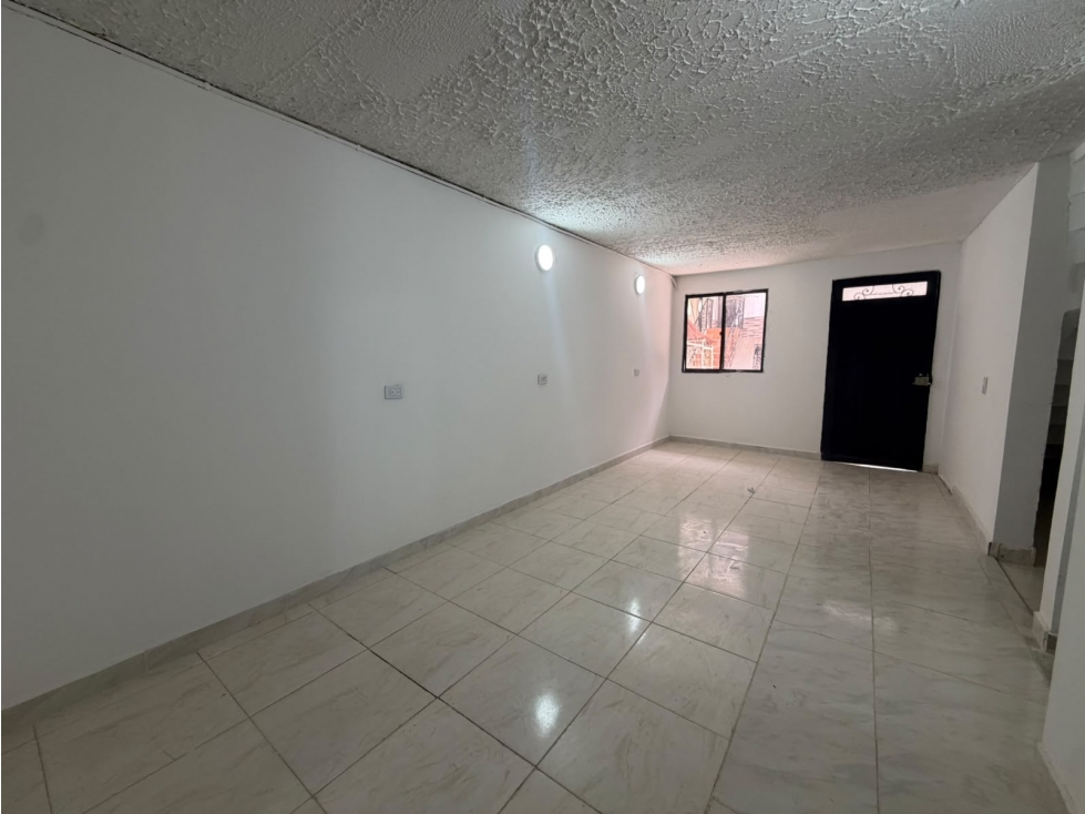 1BR Apartment in Alcala (55 m²) - 4