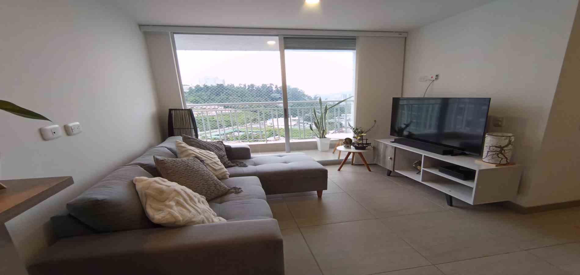 Apartamento en arriendo en Baja Suiza, Manizales · foto 2 de 18