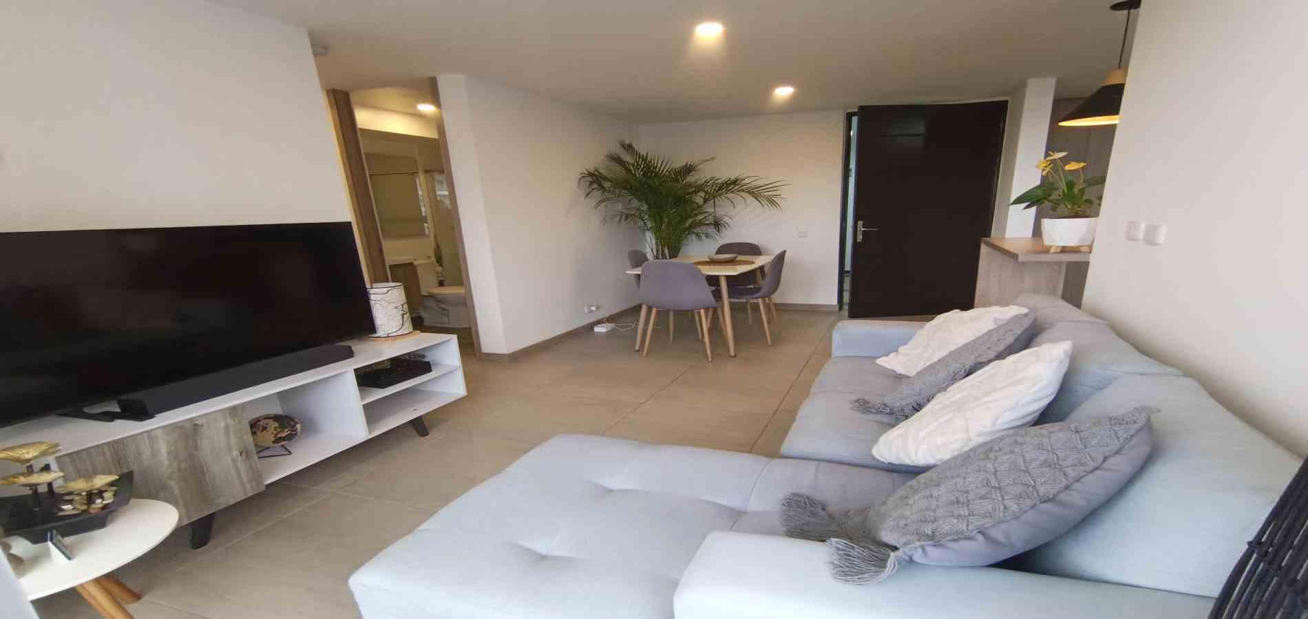 Apartamento en arriendo en Baja Suiza, Manizales · foto 3 de 18