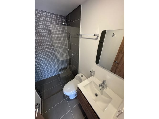 Apartamento en arriendo en Señorial, Envigado, 75 m² · foto 8 de 24