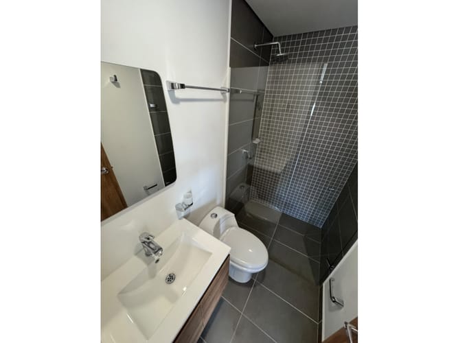 Apartamento en arriendo en Señorial, Envigado, 75 m² · foto 12 de 24
