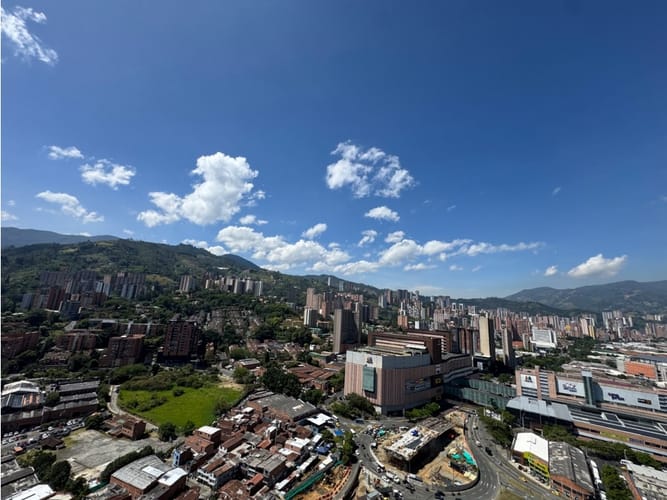 Apartamento en arriendo en Señorial, Envigado, 75 m² · foto 21 de 24