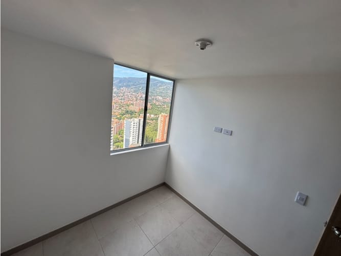 Apartamento en arriendo en La Cuenca, Envigado, 70 m² · foto 14 de 24