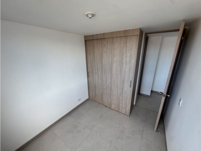 Apartamento en arriendo en La Cuenca, Envigado, 70 m² · foto 16 de 24