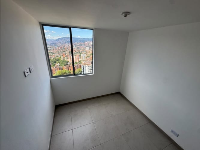 Apartamento en arriendo en La Cuenca, Envigado, 70 m² · foto 17 de 24