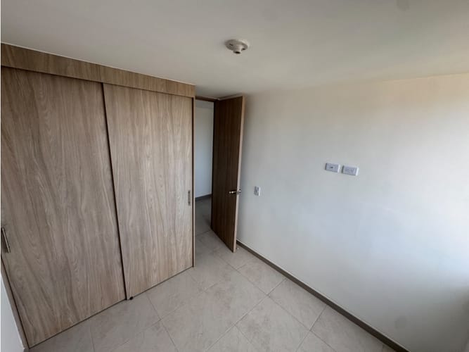 Apartamento en arriendo en La Cuenca, Envigado, 70 m² · foto 20 de 24